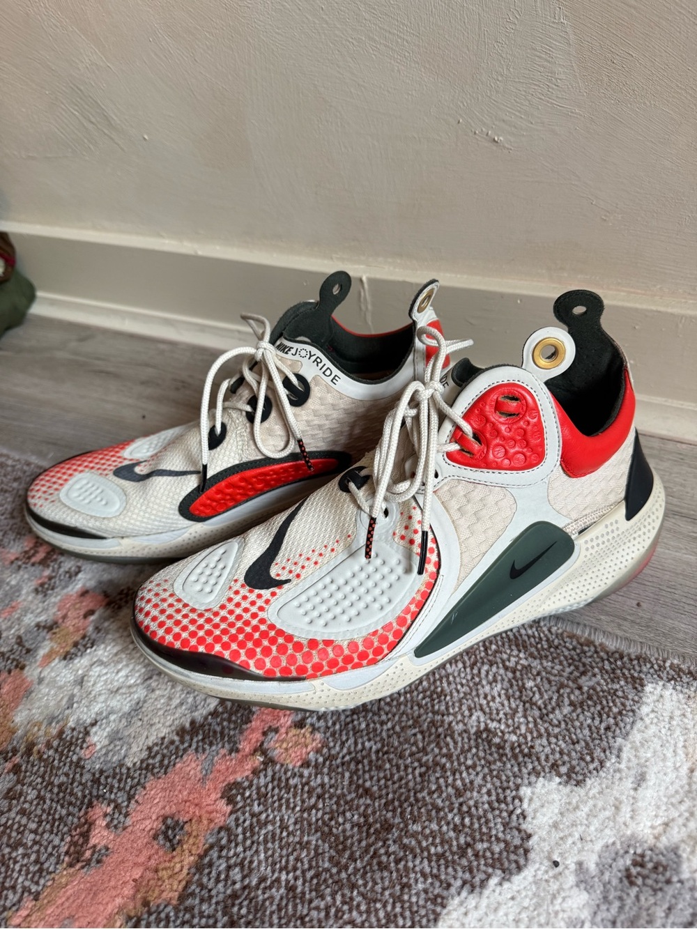 Men’s Nike Joyride - White and Red Performance Running Sneakers